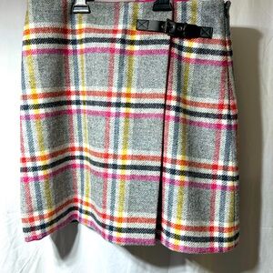 Boden British Tweed mini skirt- size 8 Waist 15 1/2 length 19 1/2.